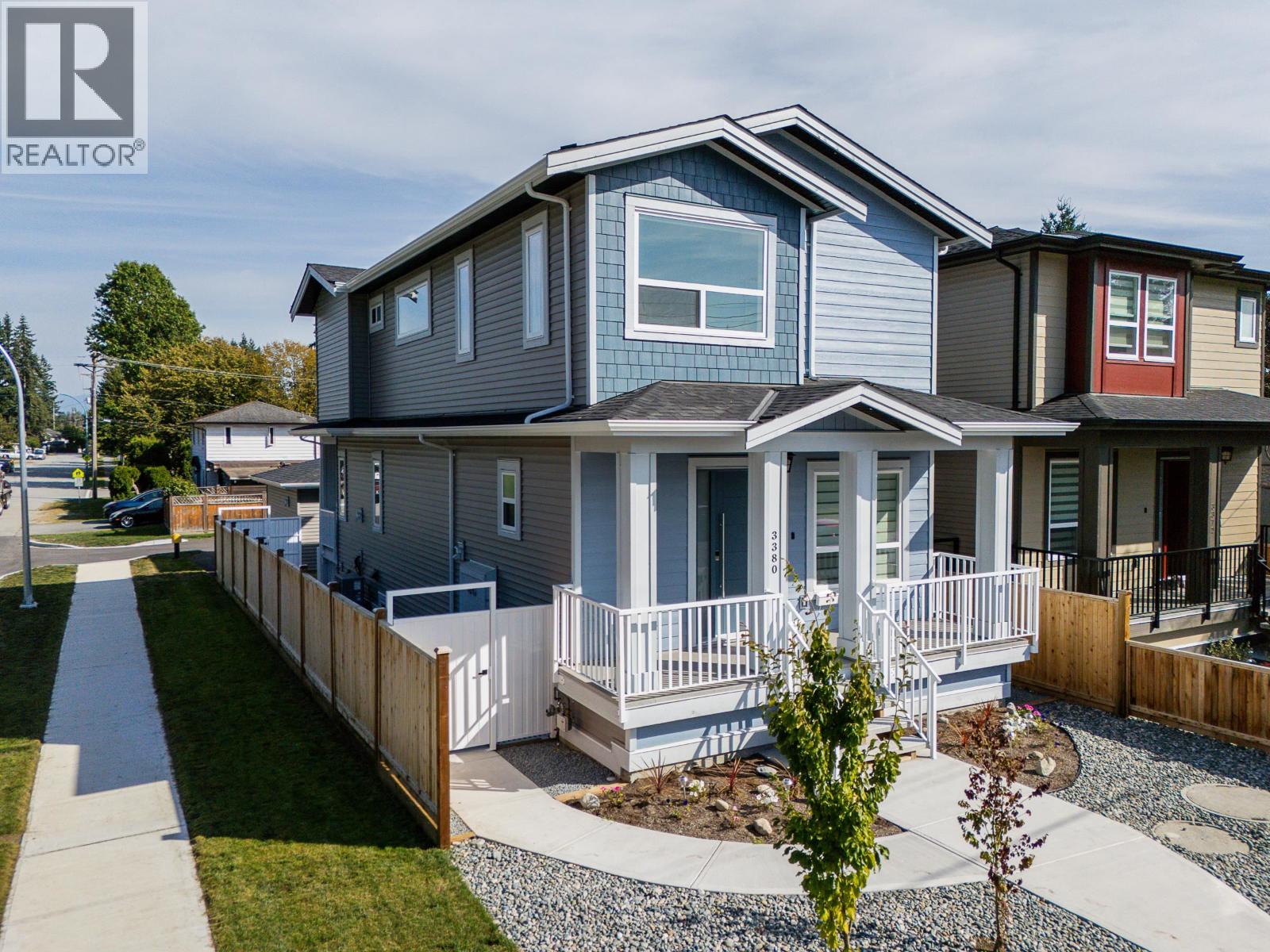 3380 EDINBURGH STREET, Port Coquitlam