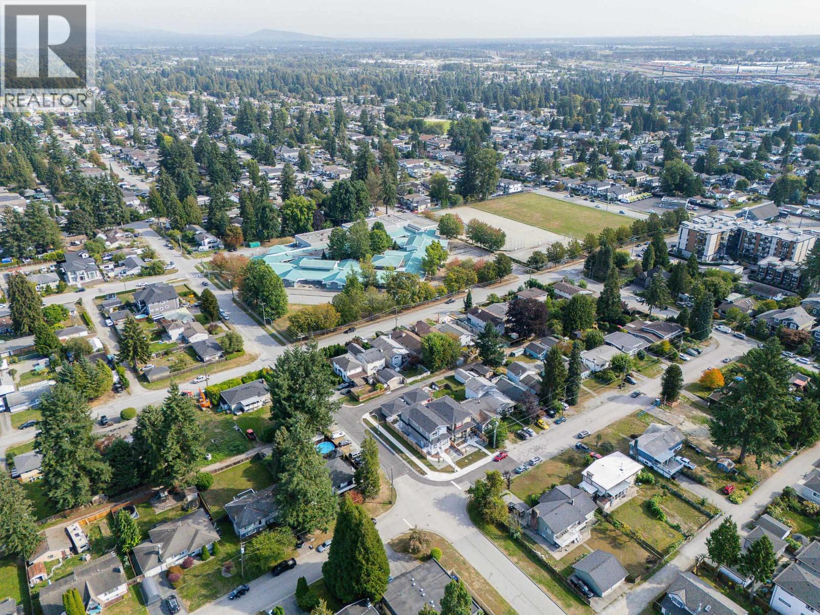 3380 EDINBURGH STREET, Port Coquitlam