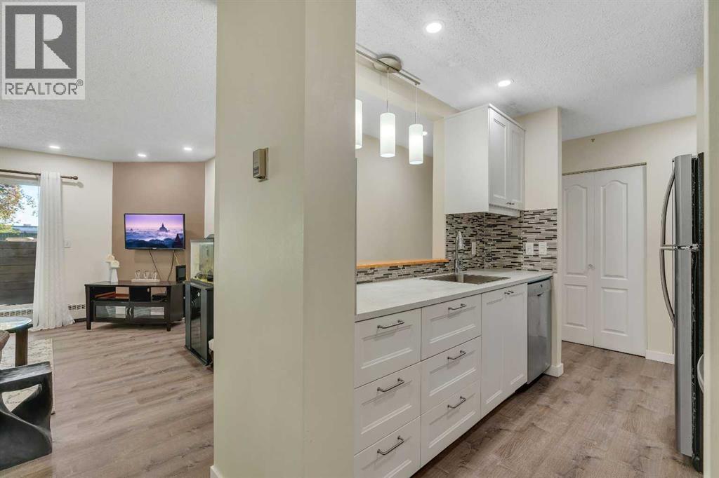 Single Family House for Sale in   Dover Point SE Dover Calgary 