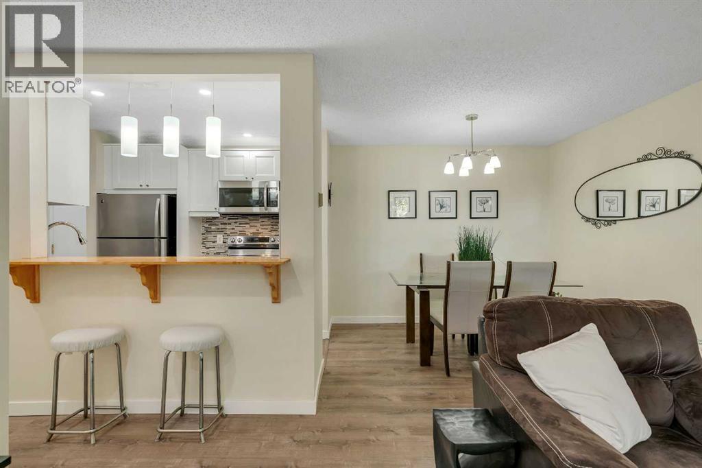 Single Family House for Sale in   Dover Point SE Dover Calgary 