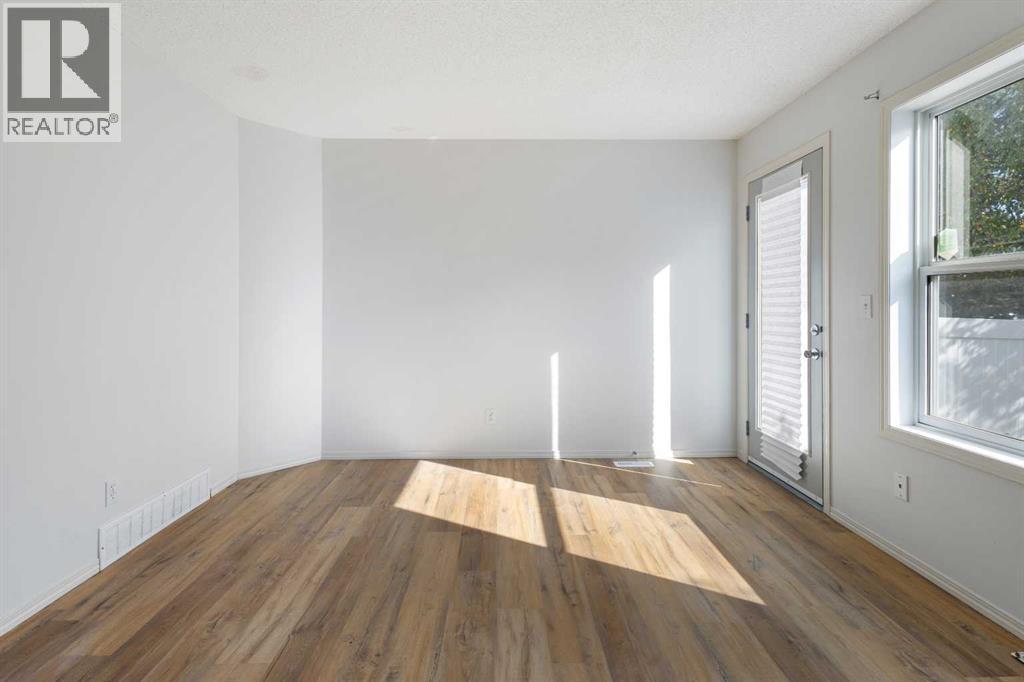 Single Family House for Sale in  Saddlebrook Point NE Saddle Ridge Calgary 