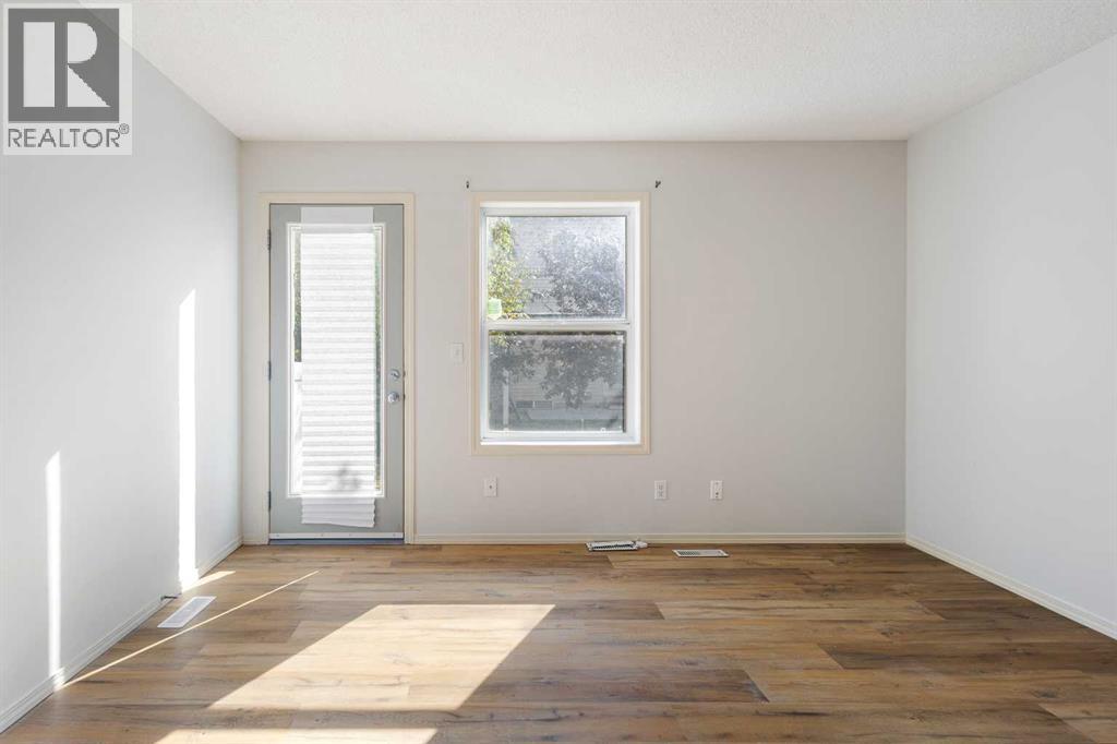 Single Family House for Sale in  Saddlebrook Point NE Saddle Ridge Calgary 