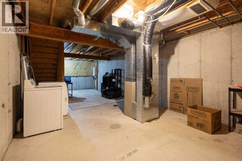 Single Family House for Sale in  Saddlebrook Point NE Saddle Ridge Calgary 
