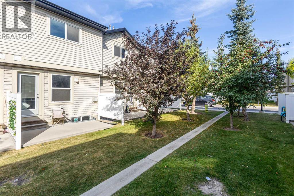 Single Family House for Sale in  Saddlebrook Point NE Saddle Ridge Calgary 