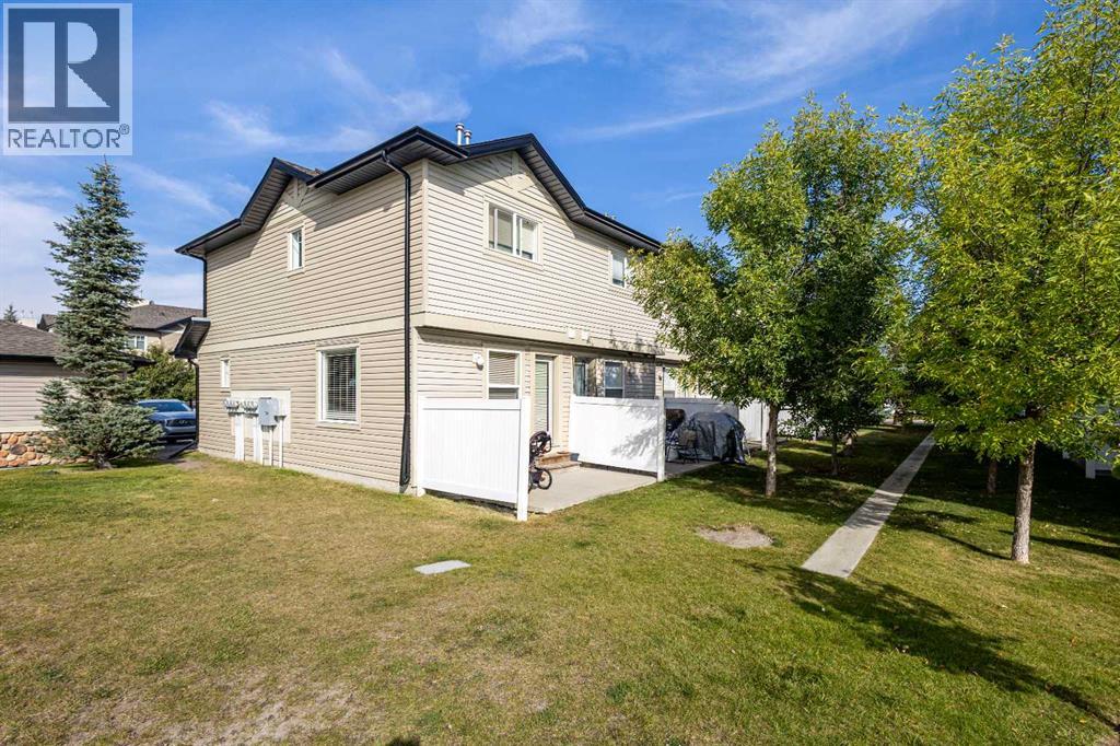 Single Family House for Sale in  Saddlebrook Point NE Saddle Ridge Calgary 