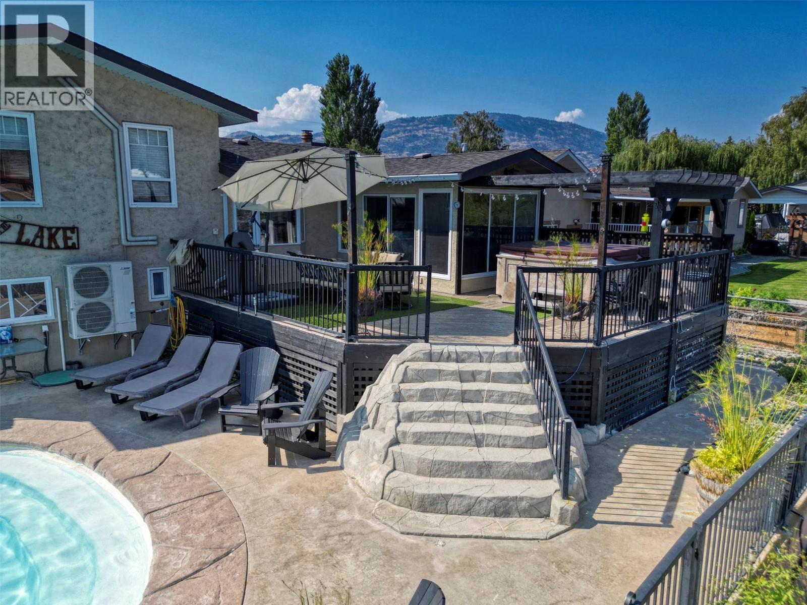 52 HARBOUR KEY Drive, Osoyoos