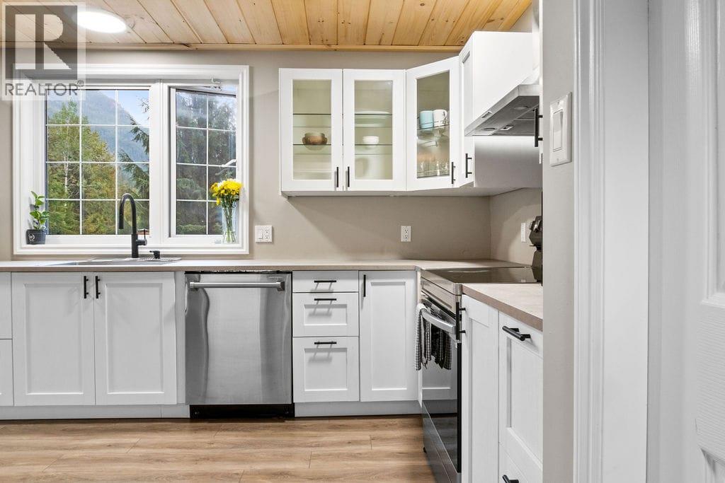 2227 ALLSHOUSE ROAD - 11