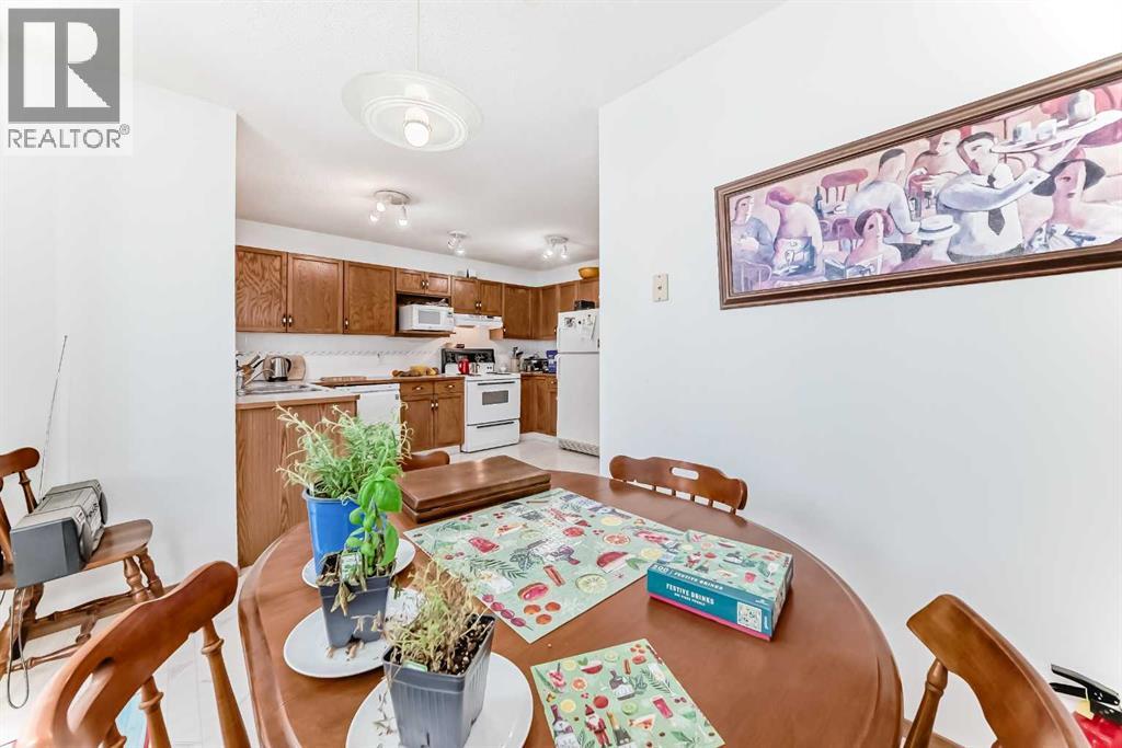 Single Family House for Sale in  Stradwick Rise SW Strathcona Park Calgary 