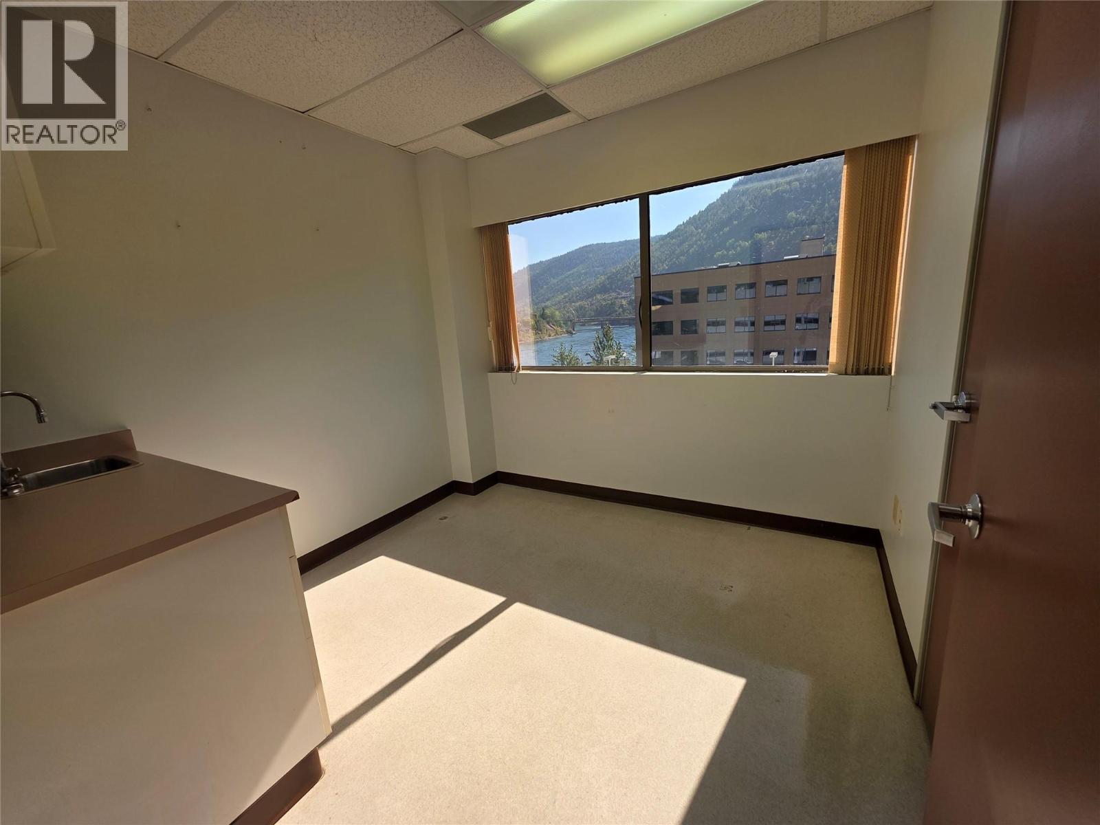 1101 Dewdney Avenue Unit# 5, Trail