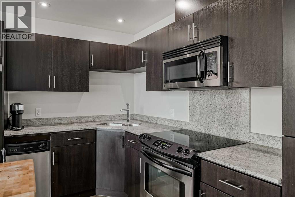Single Family House for Sale in    Avenue SW Beltline Calgary 