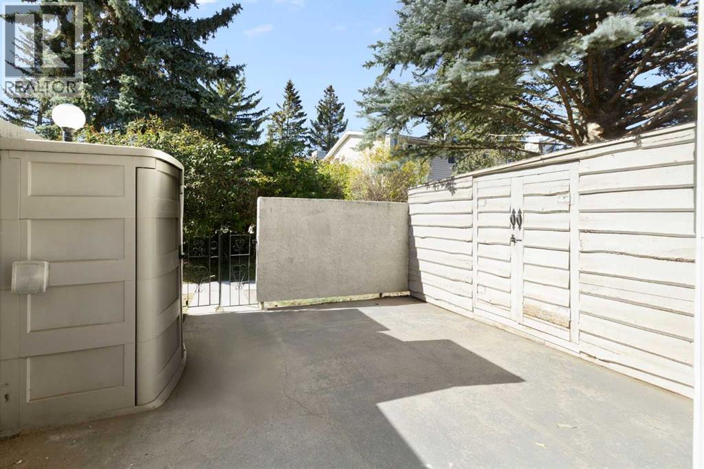 Single Family House for Sale in    Street SW Glamorgan Calgary 