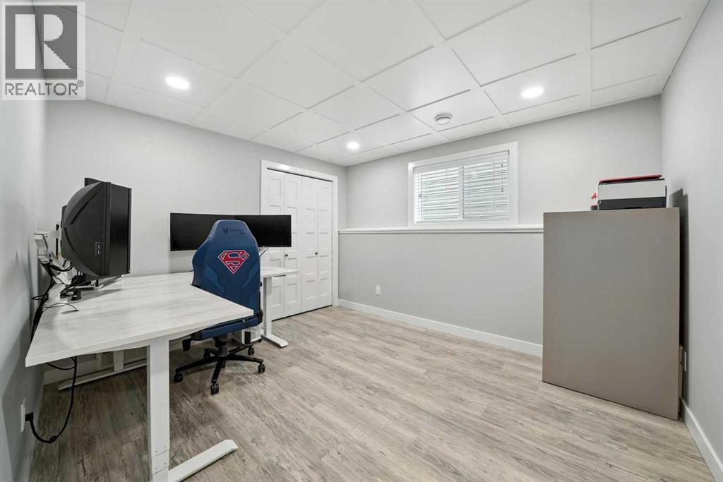 2 Trebble Close, Red Deer