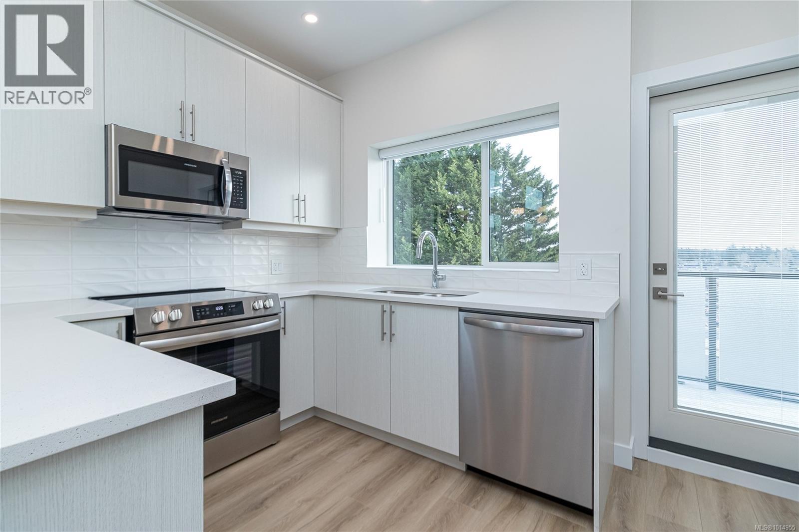 506 918 Jenkins Avenue, Langford