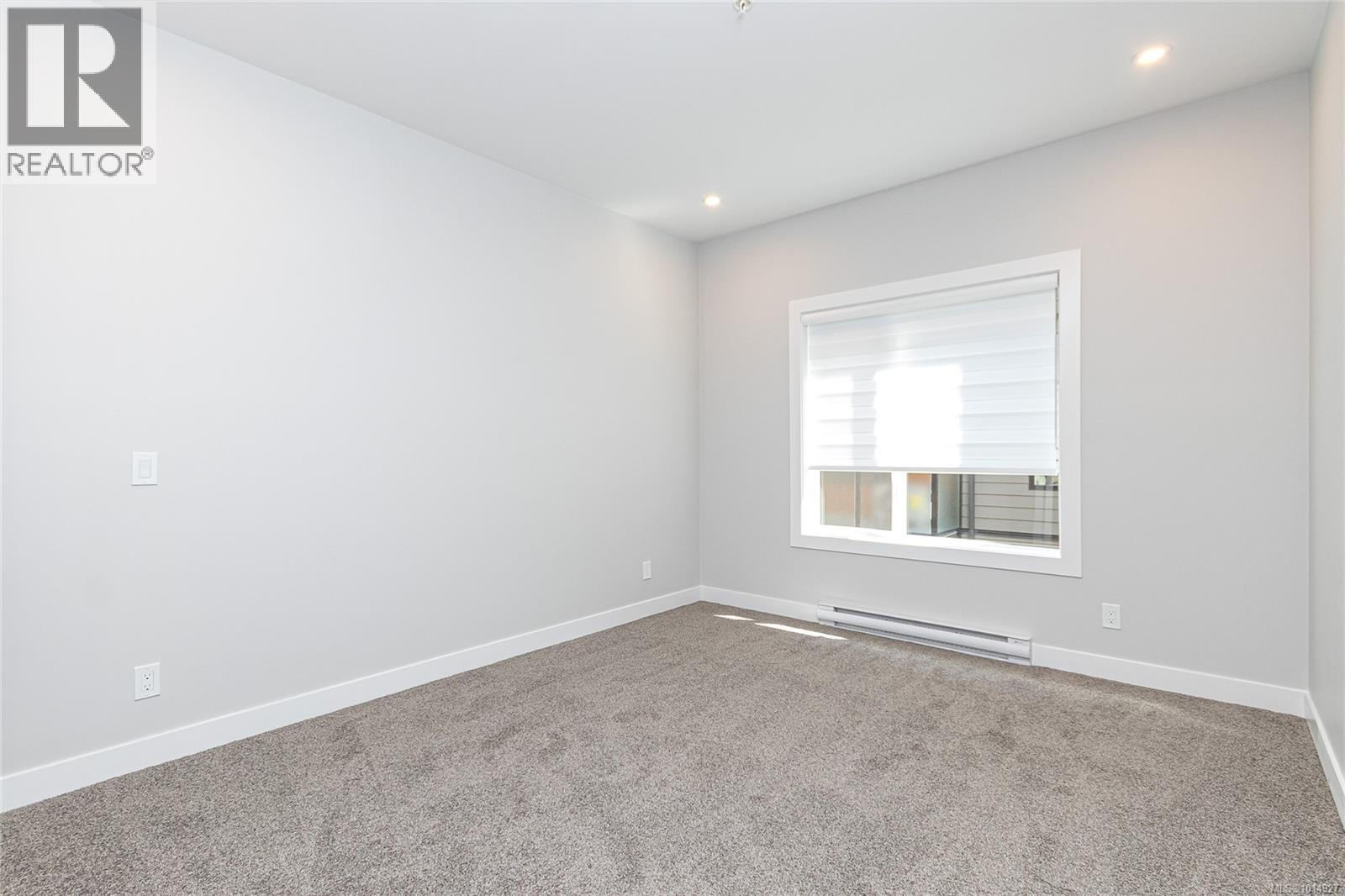 302 924 Jenkins Avenue, Langford
