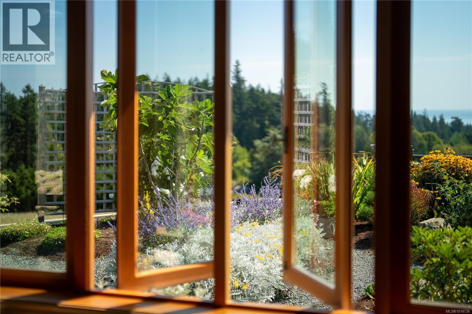 735 Arden Rd, Metchosin