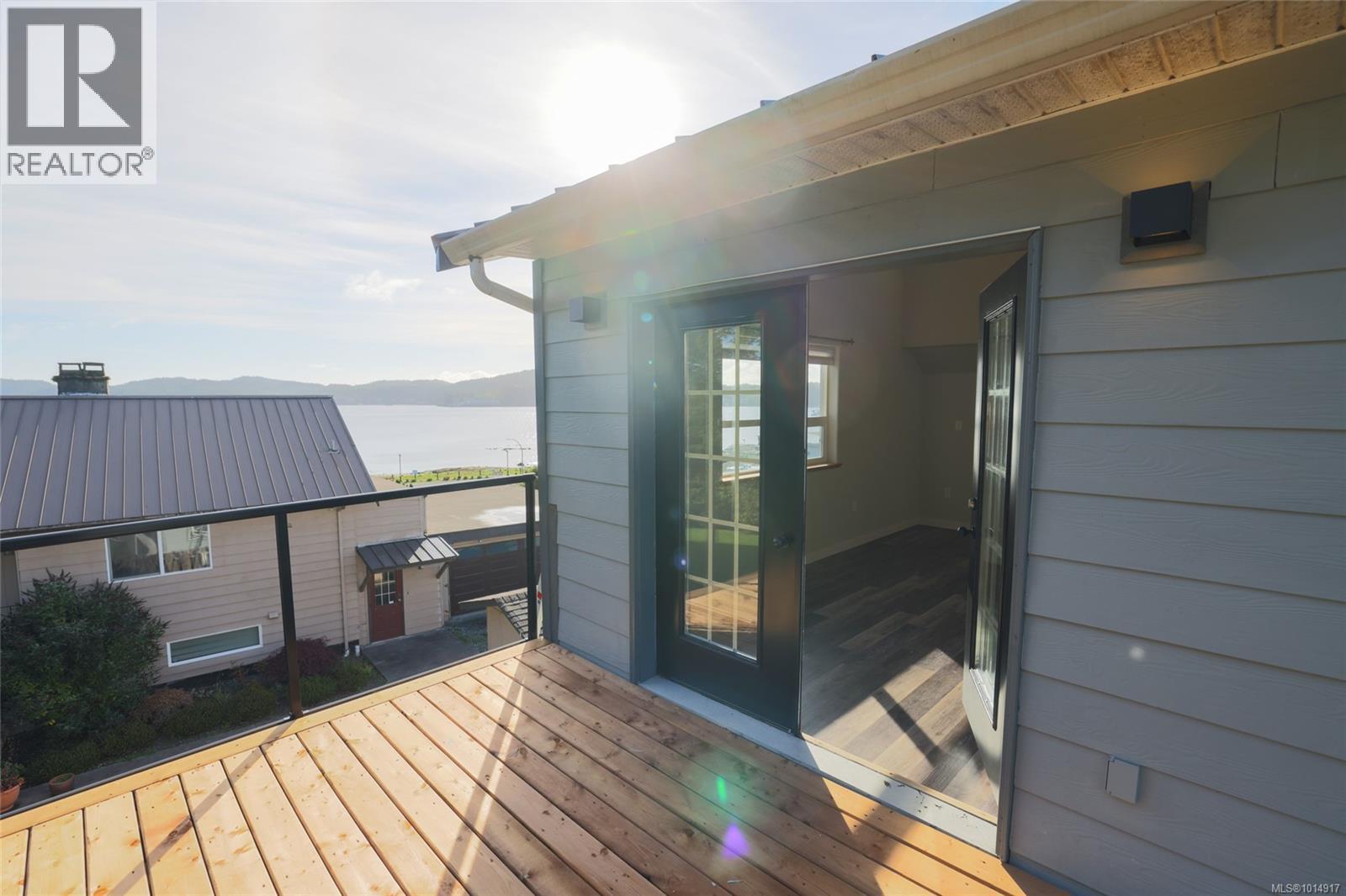8730 Seaview Dr, Port Hardy