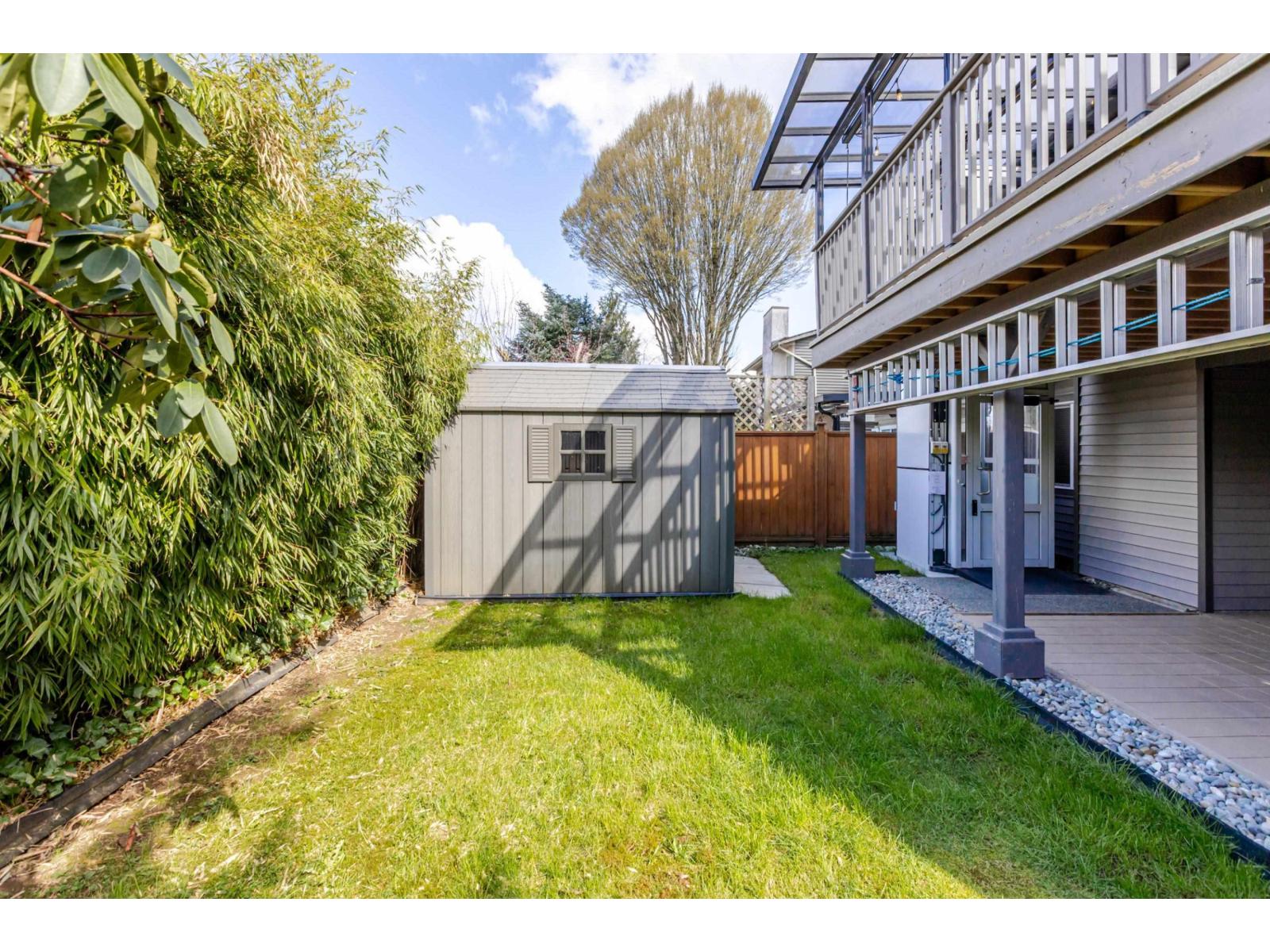 240 DAVIS CRESCENT, Langley