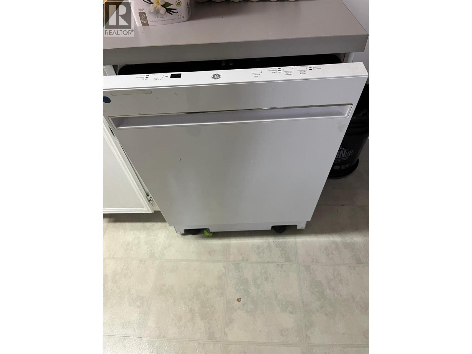 279 Alder Drive Unit# 317, Logan Lake