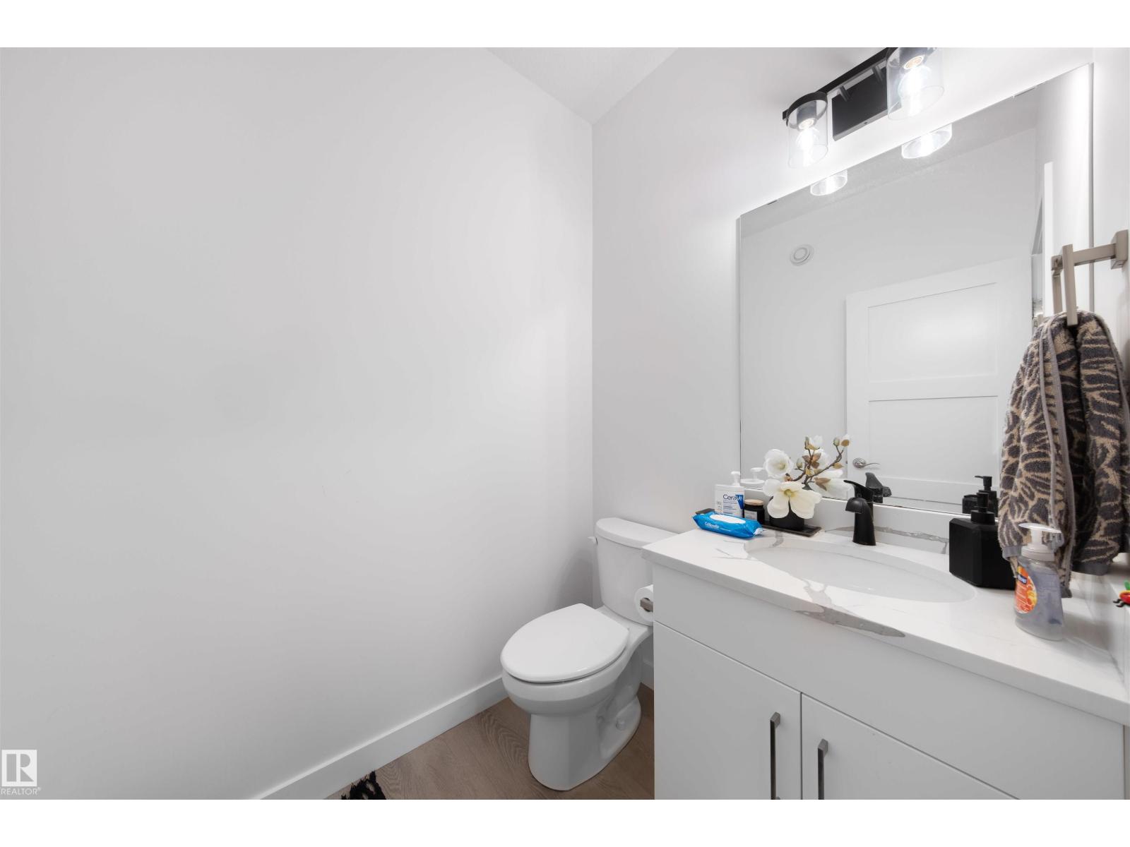 11204 & 11206 55 AV NW, Edmonton