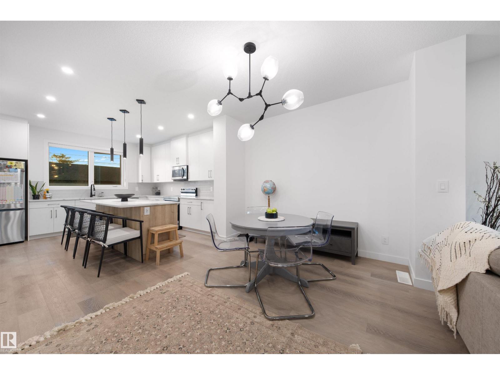 11204 & 11206 55 AV NW, Edmonton