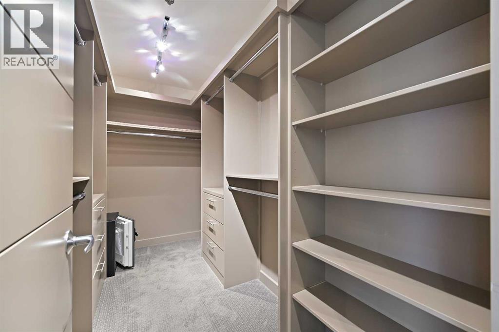 Single Family House for Sale in  Aspen Meadows Hill SW Aspen Woods Calgary 