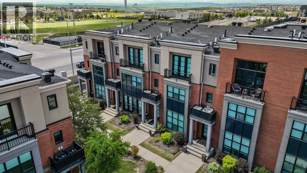 Single Family House for Sale in  Aspen Meadows Hill SW Aspen Woods Calgary 