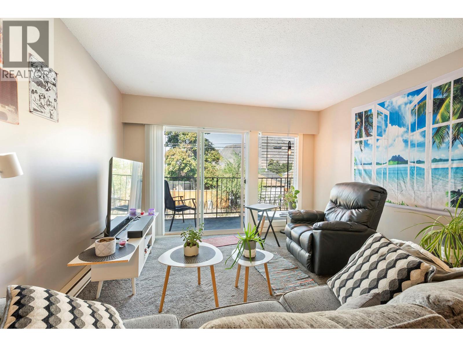 490 7th Avenue, Kamloops