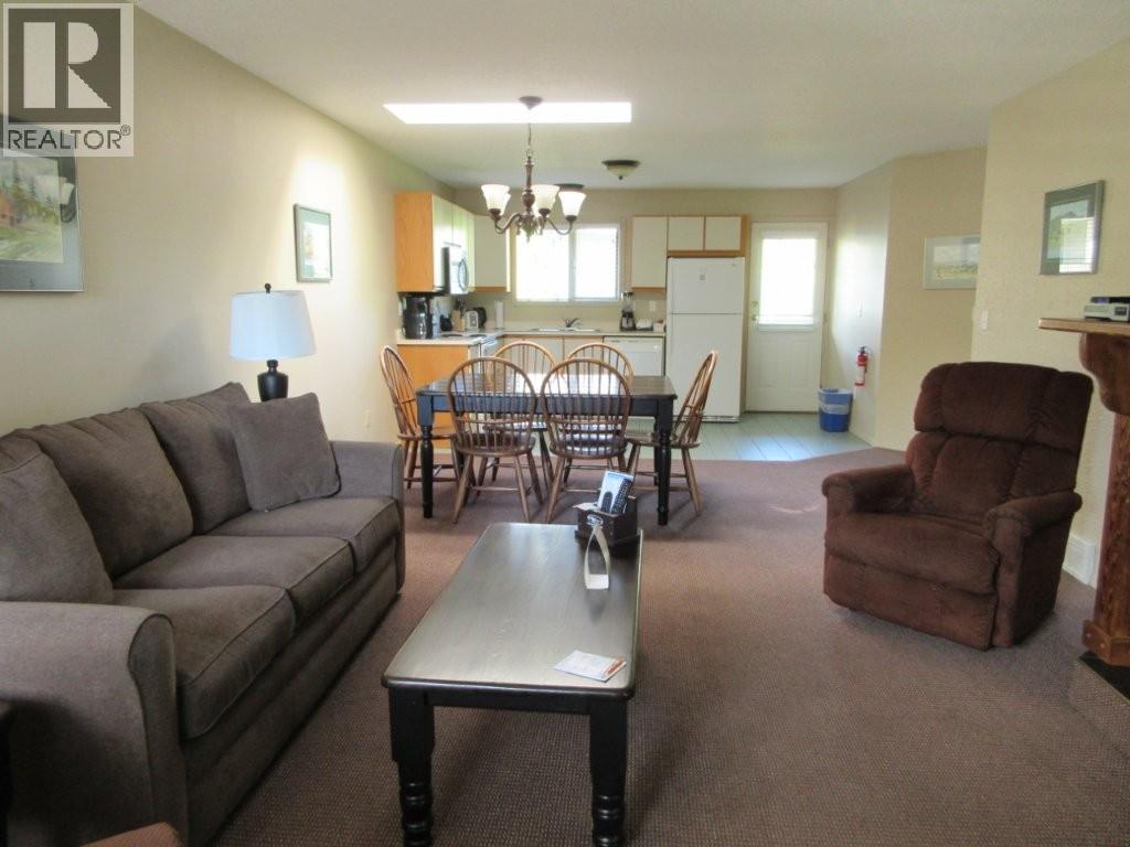 #2526 415 Commonwealth Road - 3