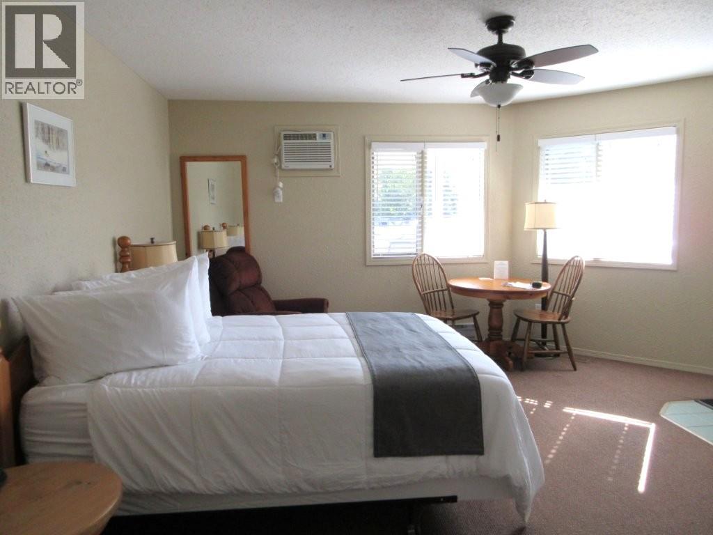 #2526 415 Commonwealth Road - 8