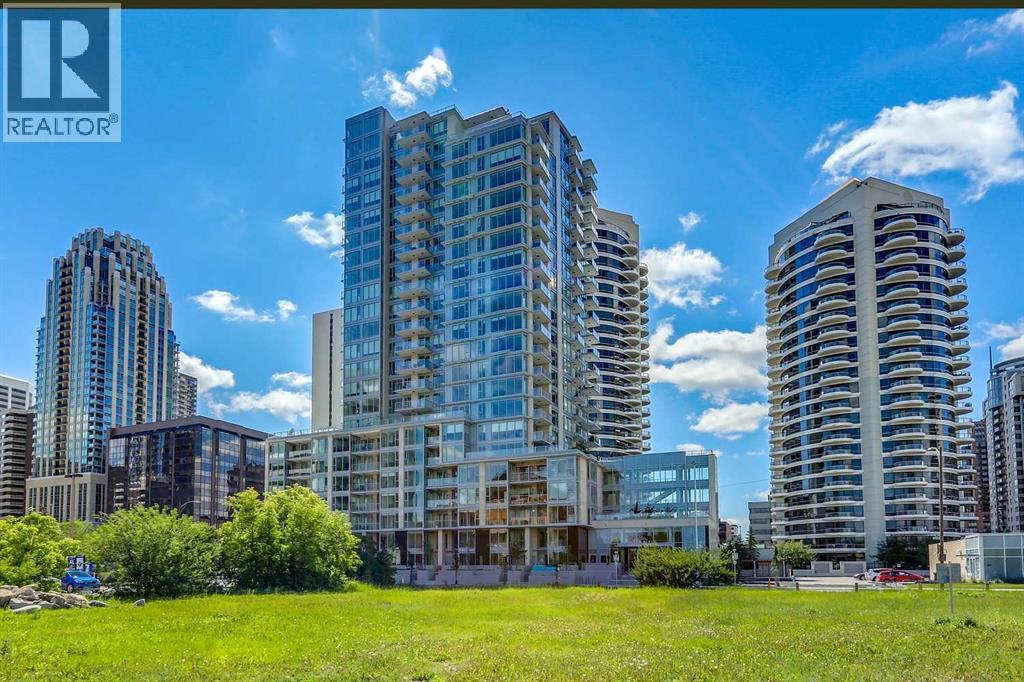 Single Family House for Sale in    Avenue SW Downtown West End Calgary 