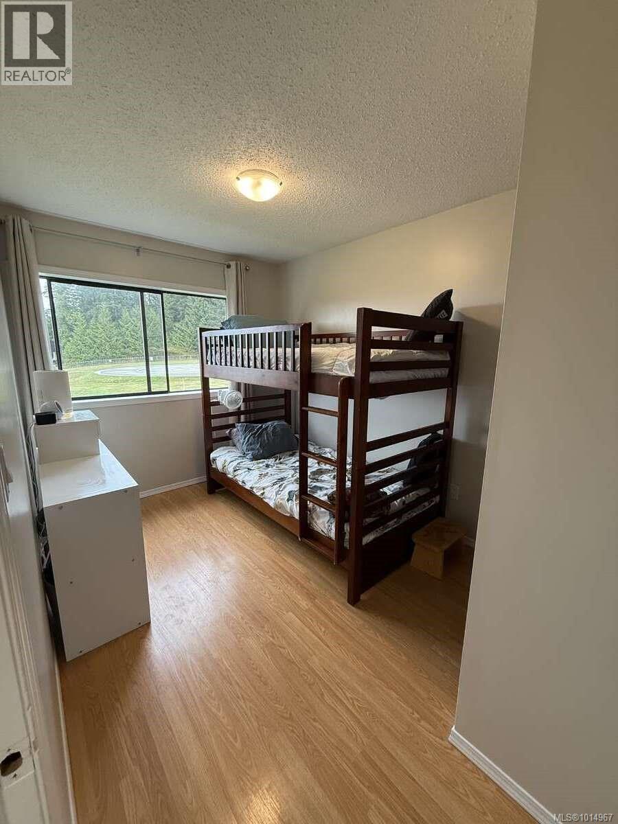 2696 Brockington Pl, Port McNeill