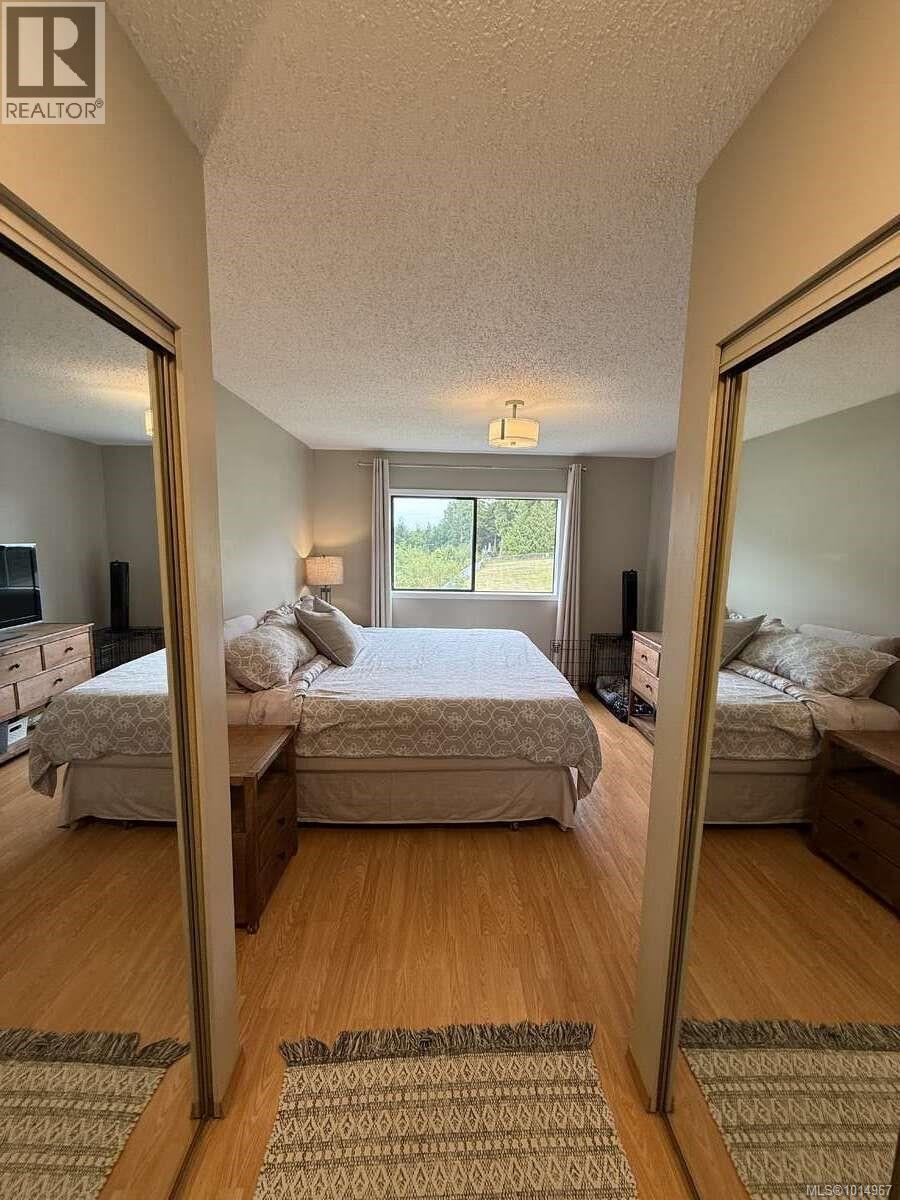 2696 Brockington Pl, Port McNeill