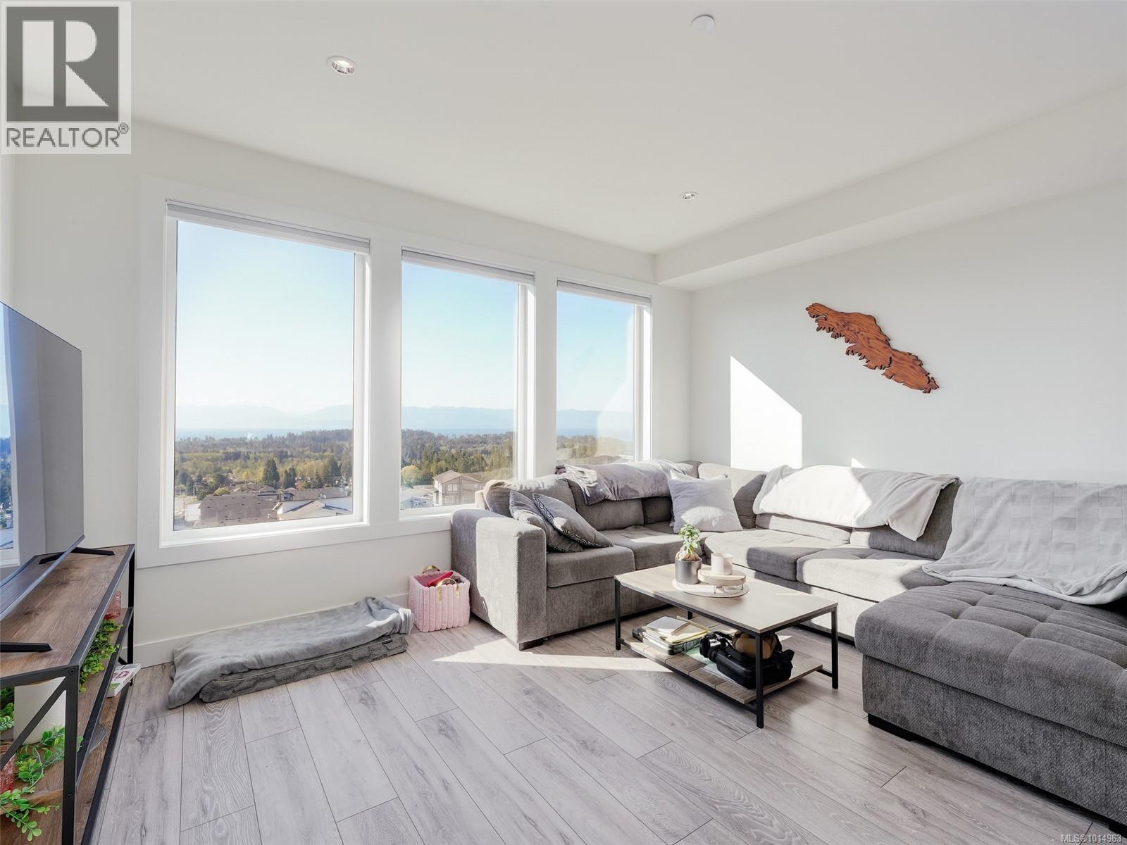 2311 Hudson Terr, Sooke