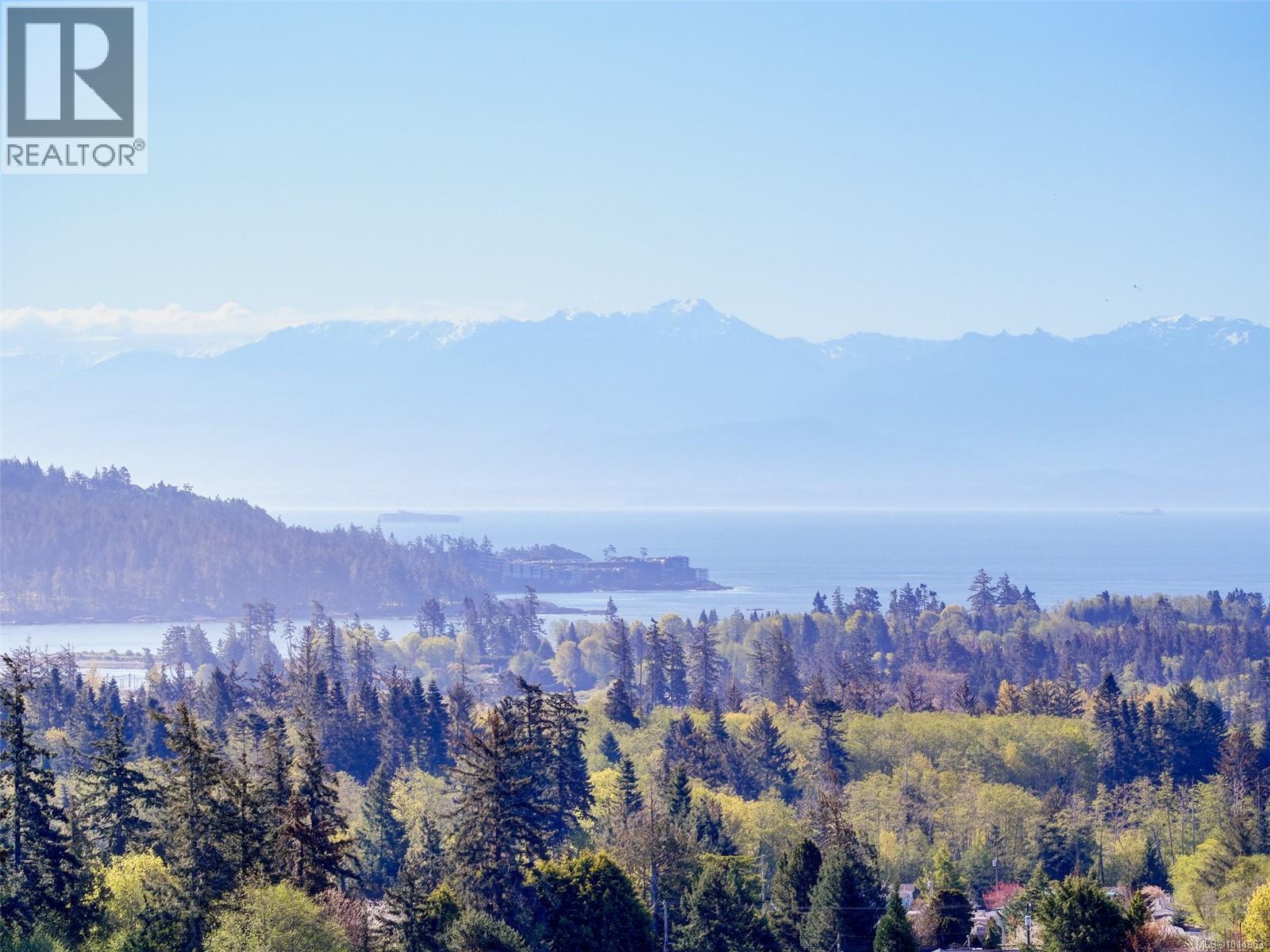2311 Hudson Terr, Sooke