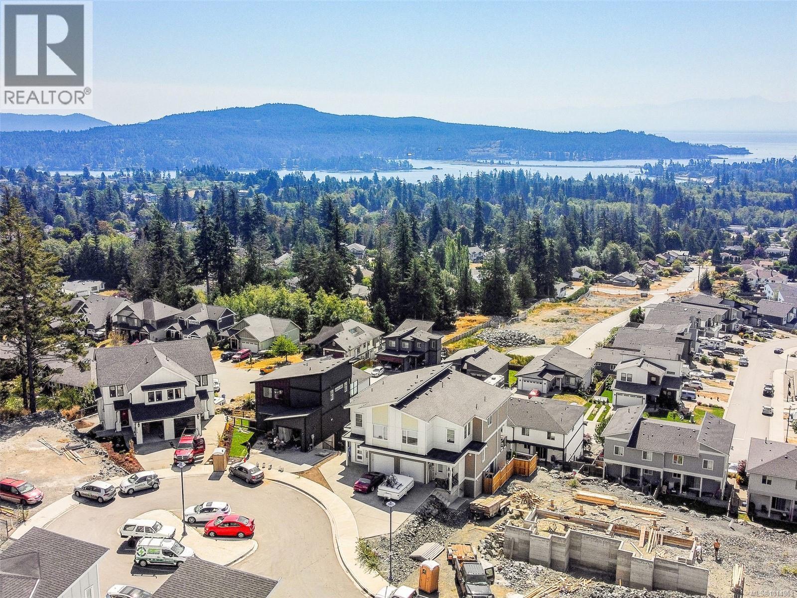 2311 Hudson Terr, Sooke