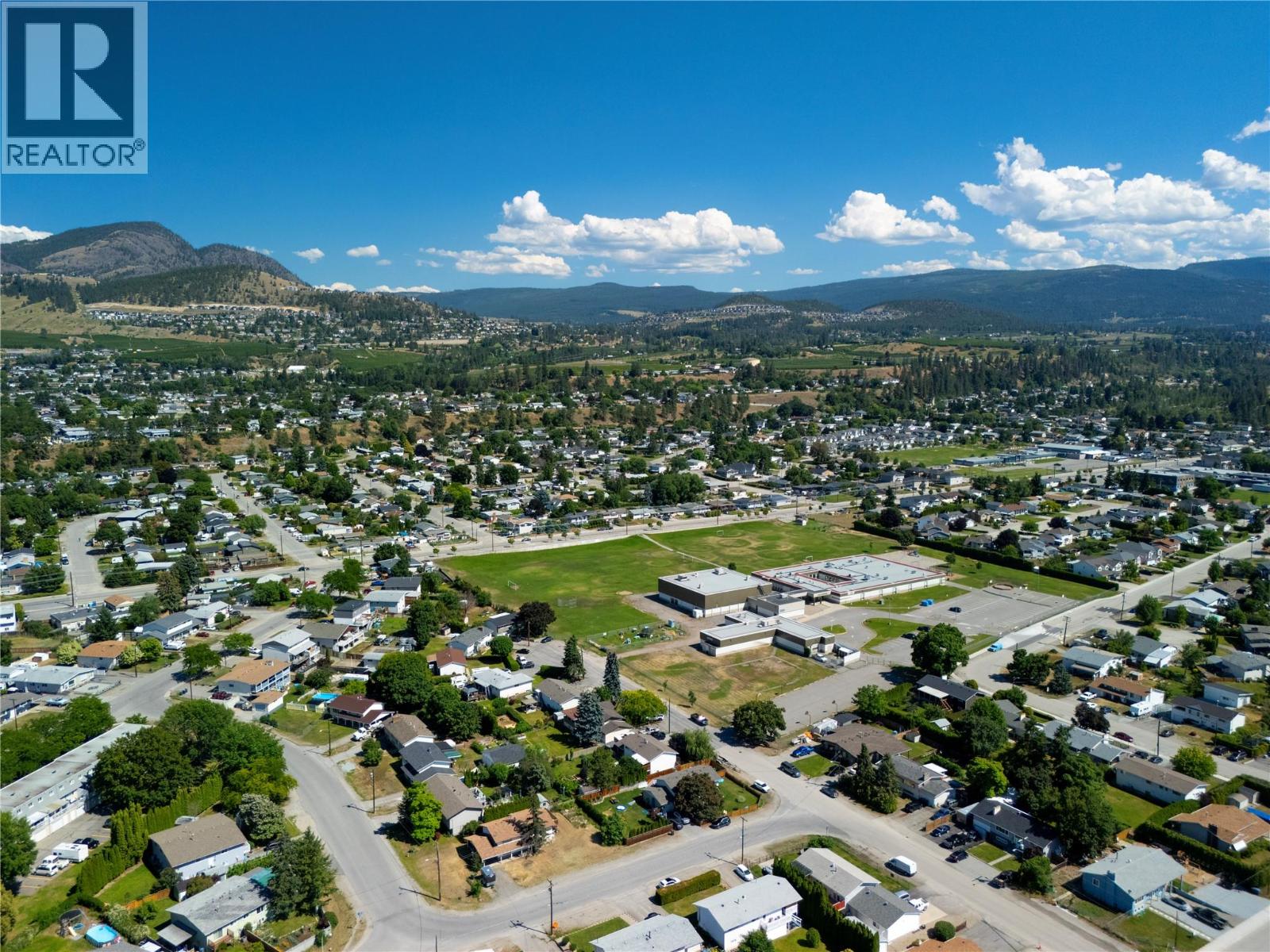  415 Gerstmar Road, Kelowna