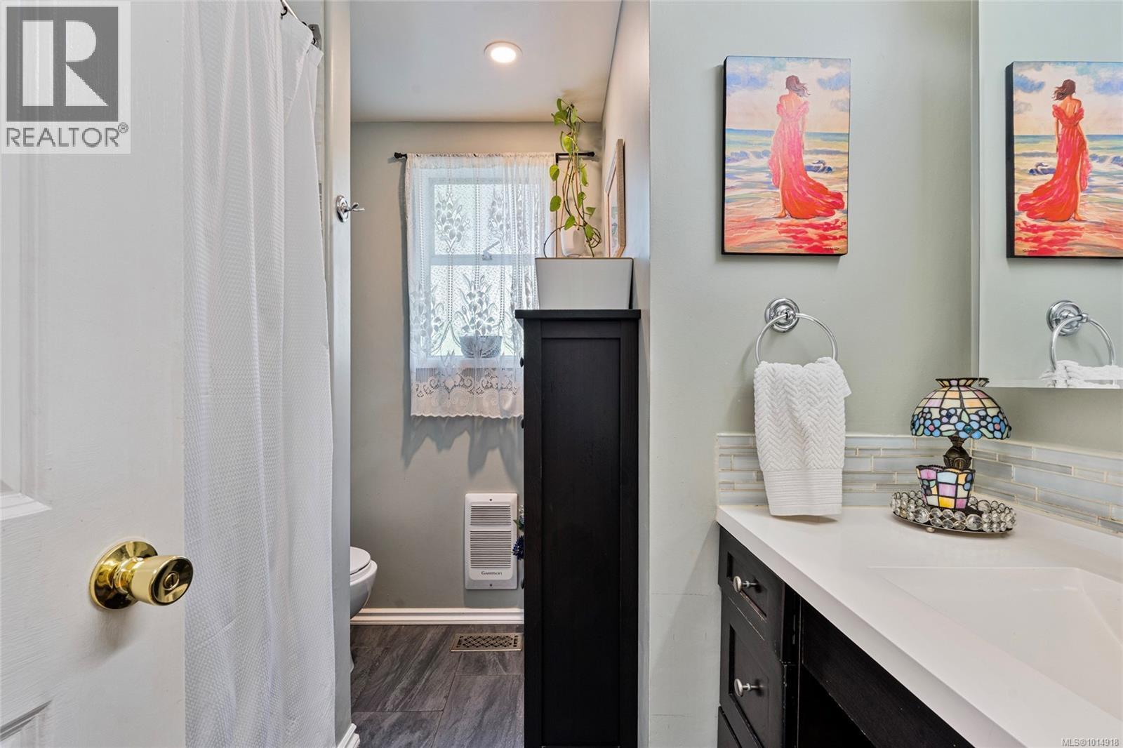 1156 Ranger Pl, Saanich