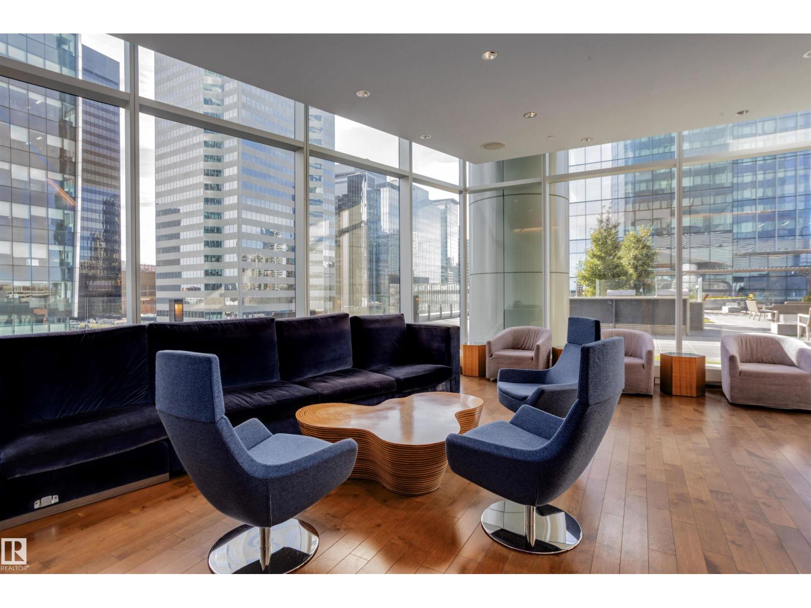 #5002 10360 102 ST NW NW, Edmonton