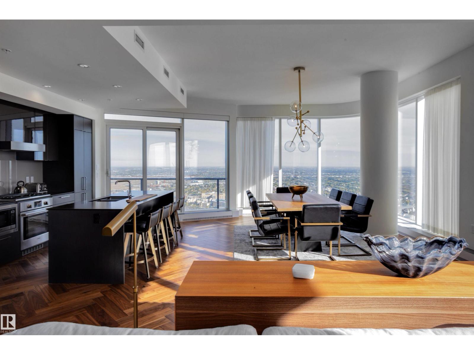 #5002 10360 102 ST NW NW, Edmonton