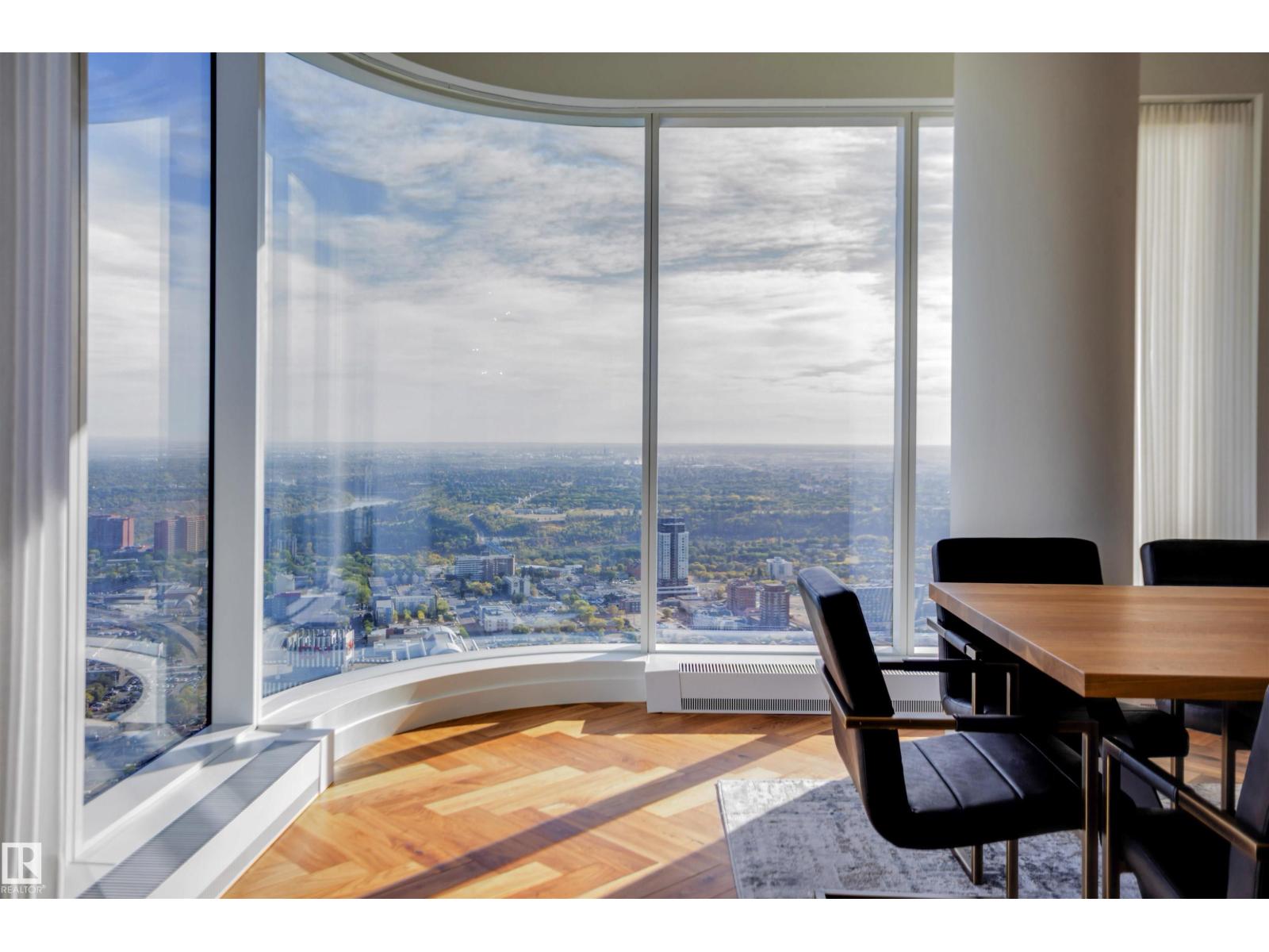 #5002 10360 102 ST NW NW, Edmonton