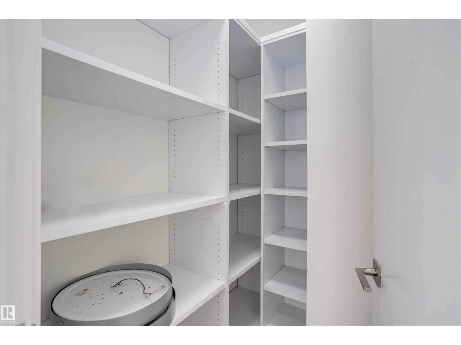 #5002 10360 102 ST NW NW, Edmonton