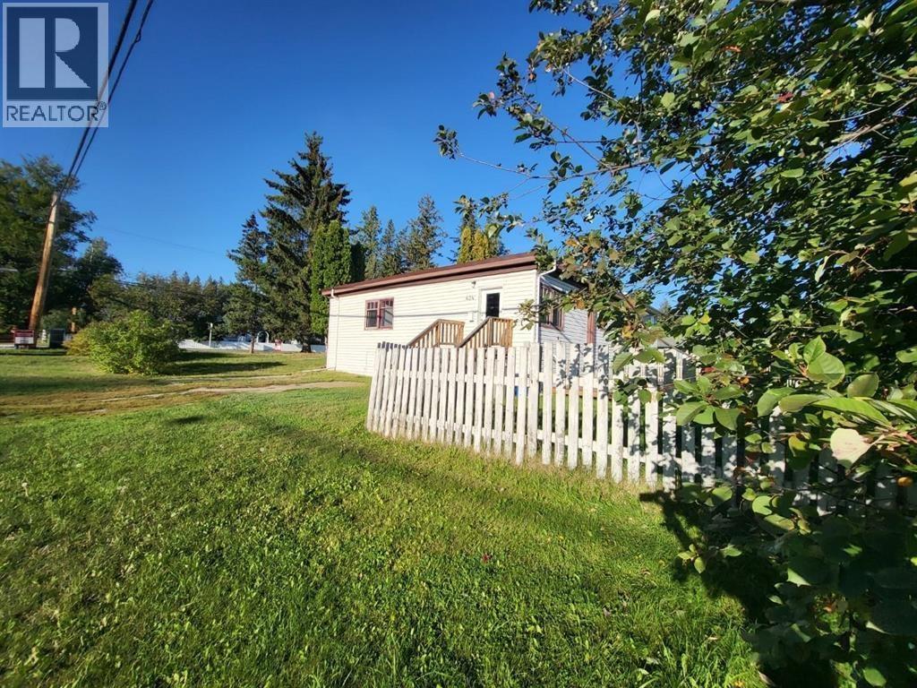 424 BOWRON AVENUE, Quesnel