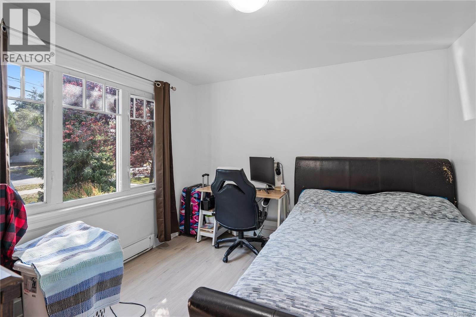 3276 Linwood Ave, Saanich