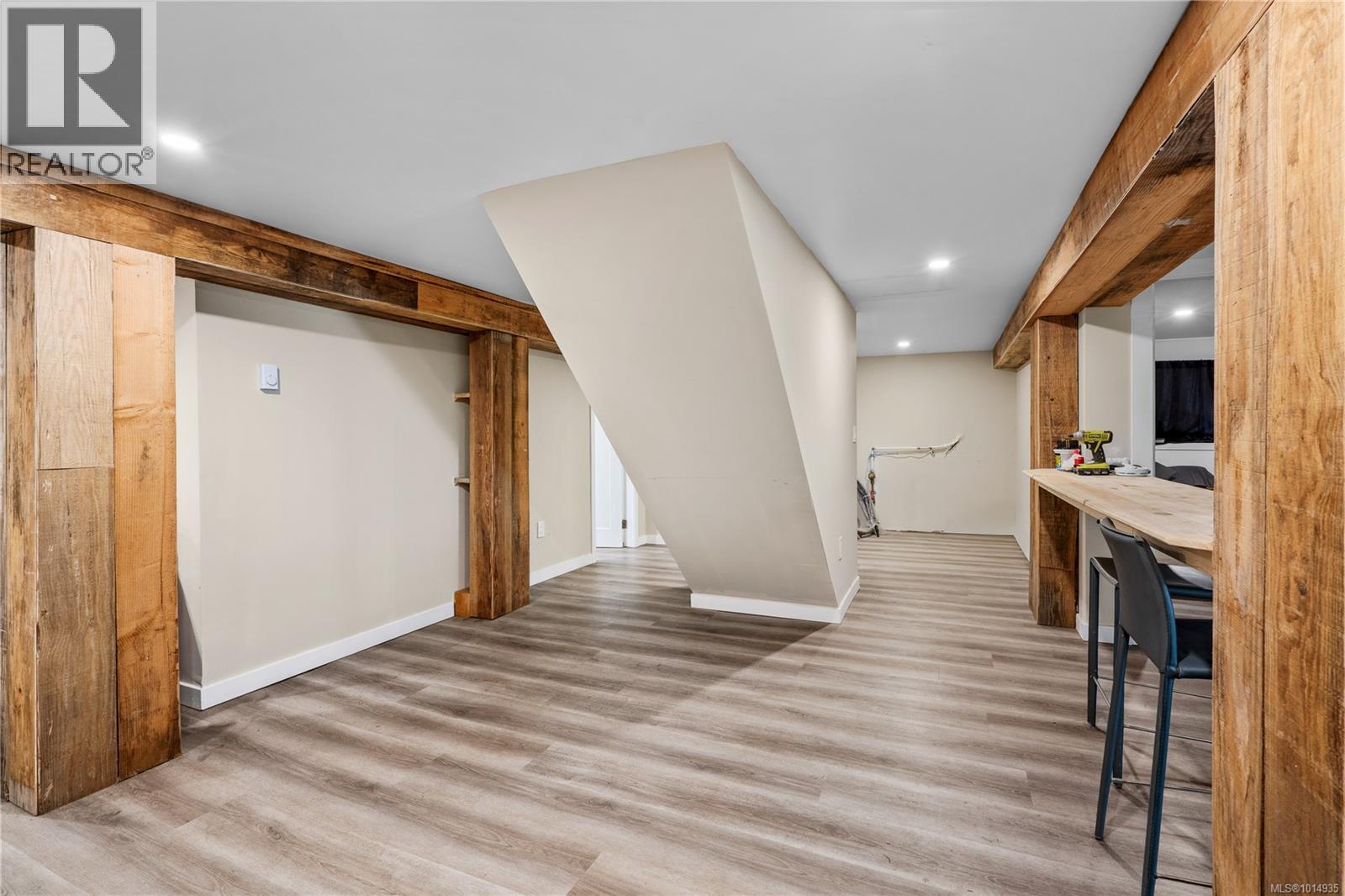 3276 Linwood Ave, Saanich
