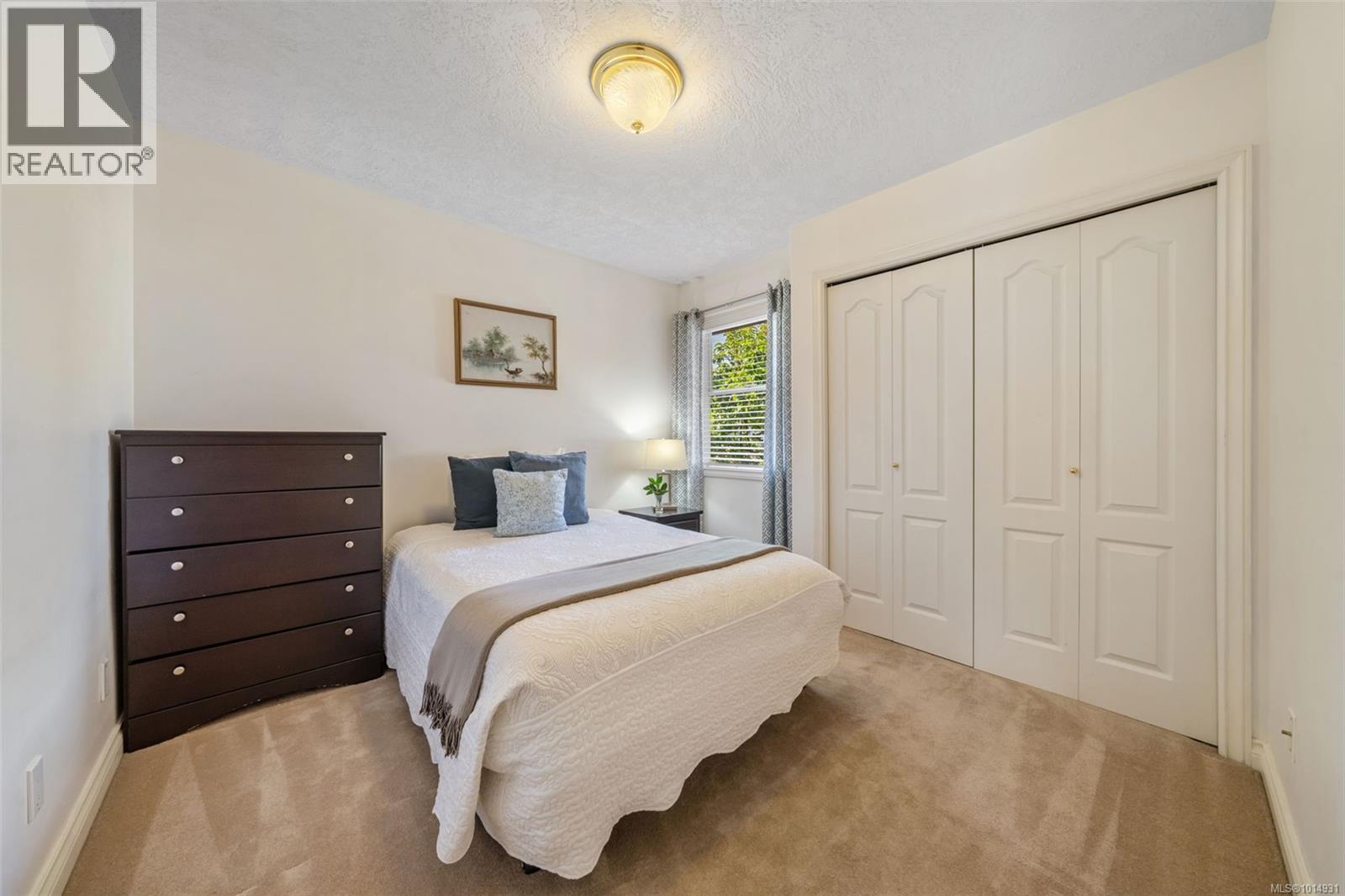 899 Currandale Crt, Saanich