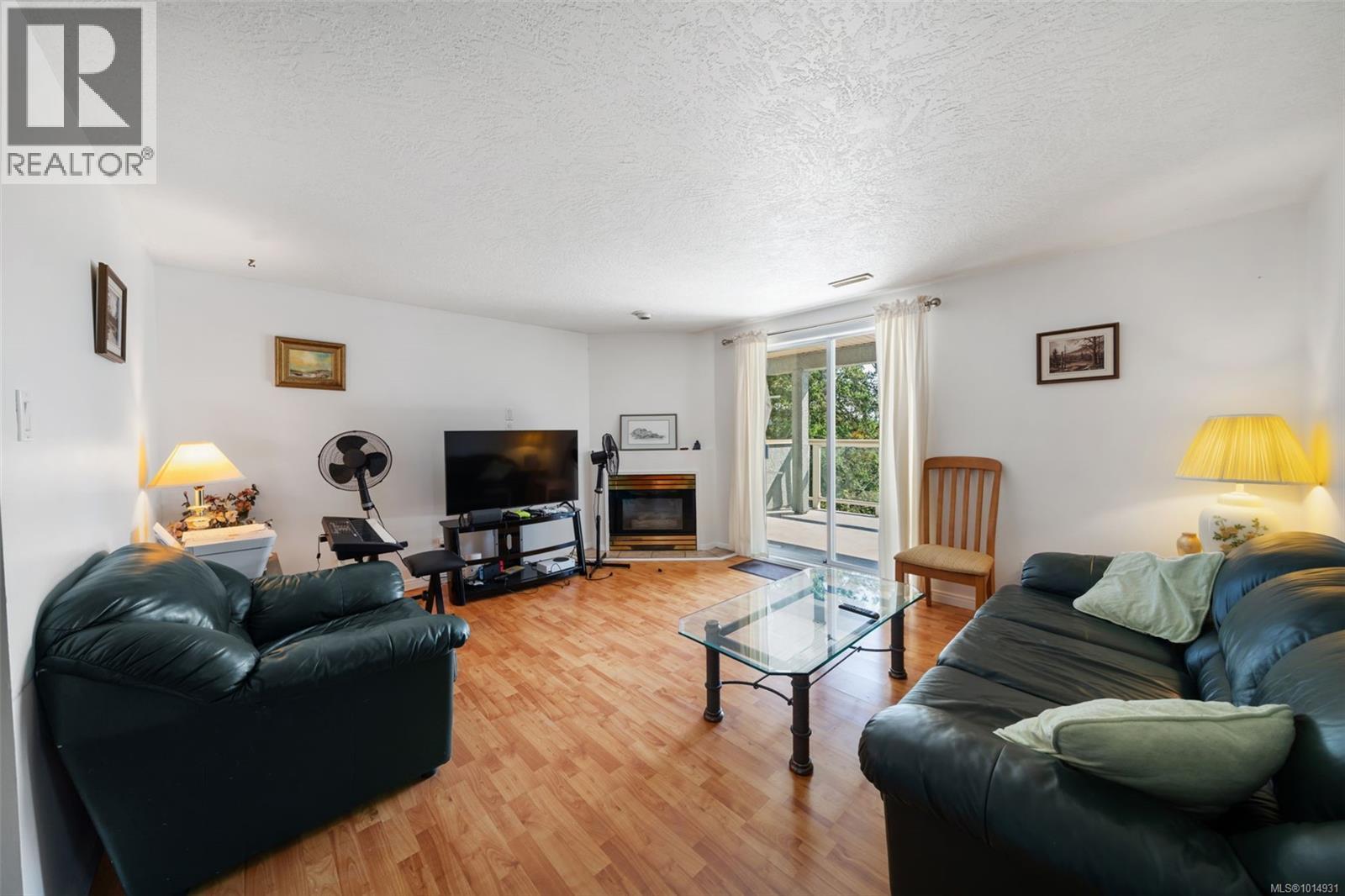 899 Currandale Crt, Saanich