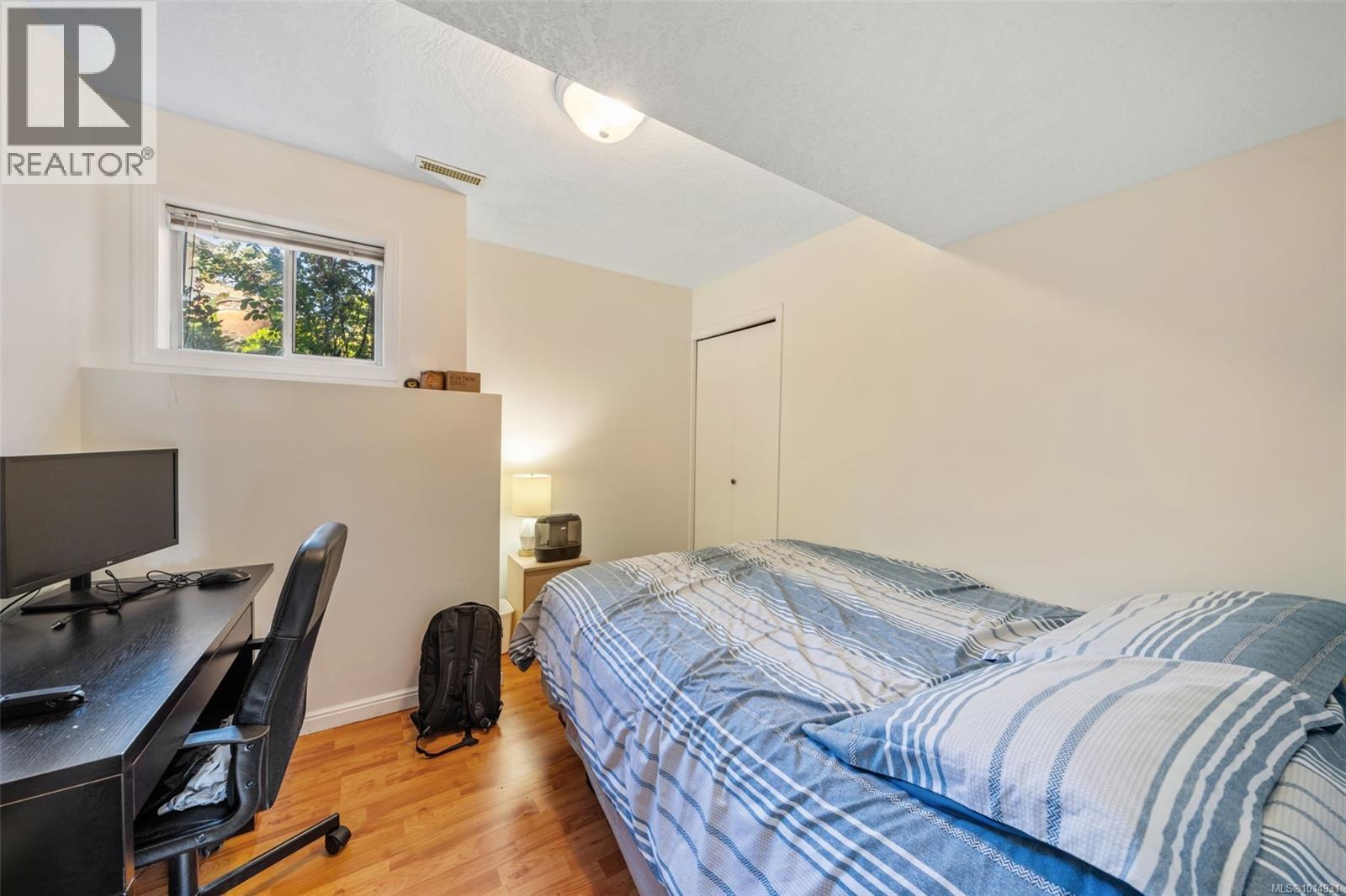 899 Currandale Crt, Saanich