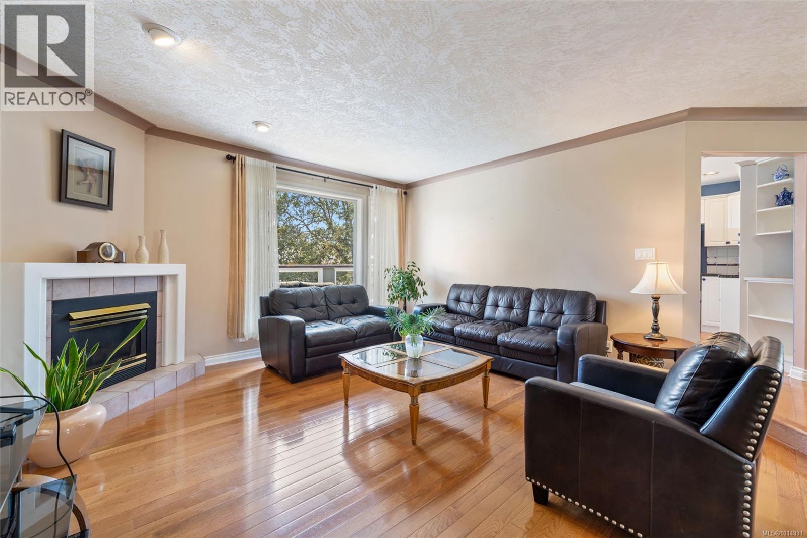 899 Currandale Crt, Saanich