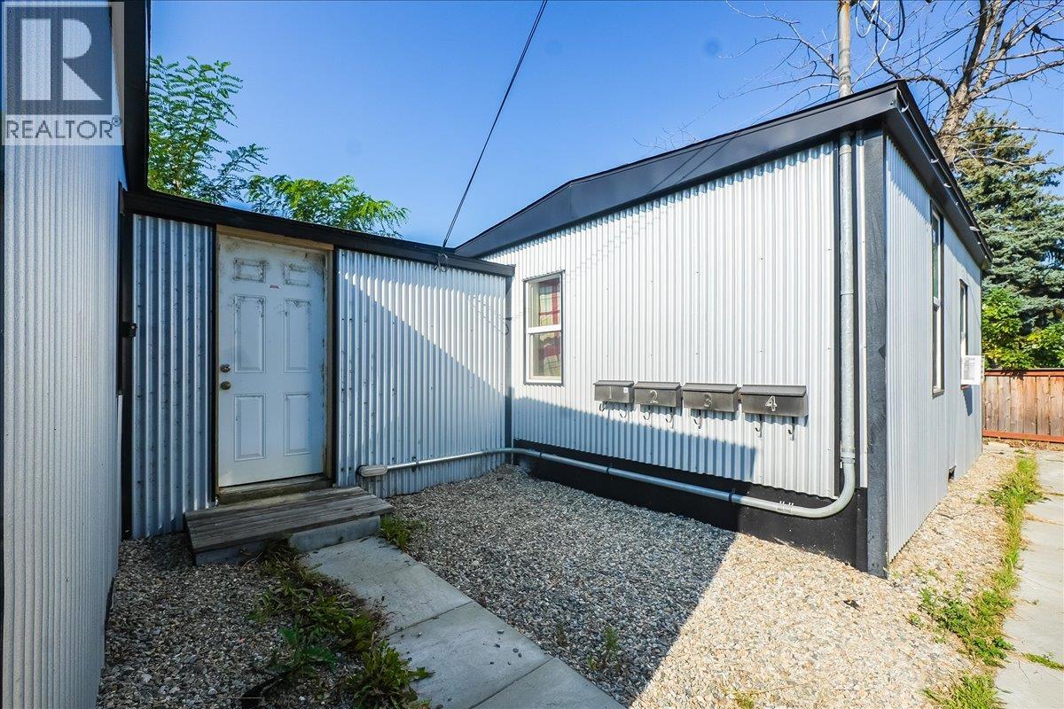 1406 FOURTH Avenue - 17