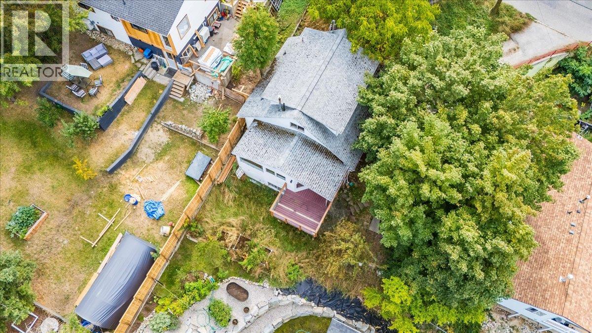 1007 Gordon Street - 3